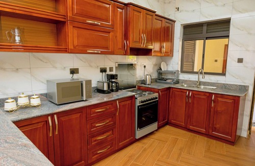 Lubowa Apartamento | 2-bedroom apartment in delightful Bwebajja - 00
