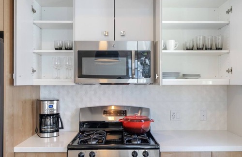 South of Market Apartamento | 2 Bedroom Apartment L-466410 by Houzlet