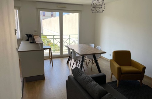 Lion-sur-Mer Apartamento | 2 bedroom apartment - 50m from the sea - residence parking