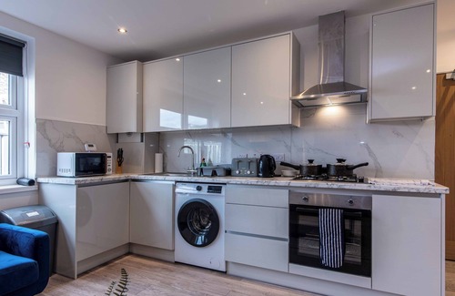 Basingstoke Apartamento | 2 Bedroom Apartment – In the Heart of Basingstoke