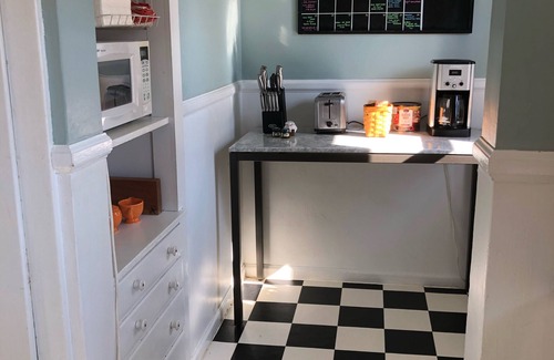 Easttown Apartamento | Apartamento de 2 habitaciones en el barrio de Hip Eastown Grand Rapids