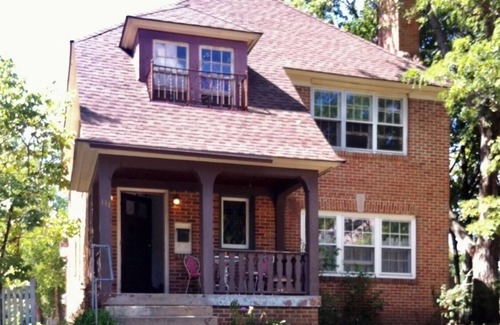Easttown Apartamento | Apartamento de 2 habitaciones en el barrio de Hip Eastown Grand Rapids
