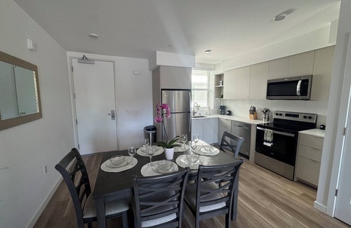 Sunset Park Apartamento | 2-bedroom apartment in fabulous Santa Monica!