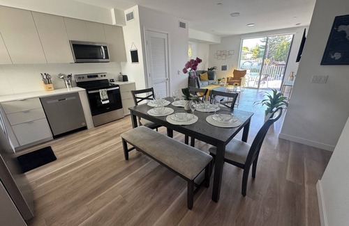 Sunset Park Apartamento | 2-bedroom apartment in fabulous Santa Monica!