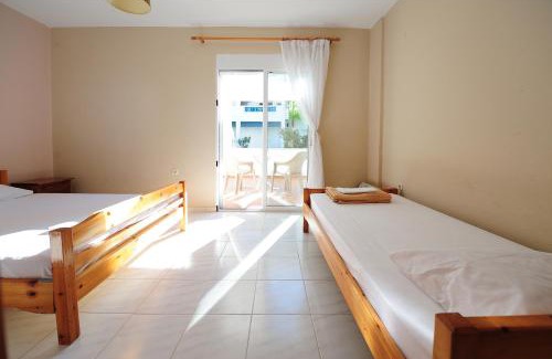 Siviri Apartamento | 2 Bedroom Apartment 50 Meters from the Beach