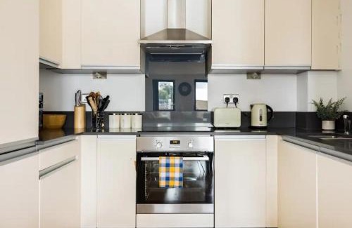 Canning Town Apartamento | 2 Bedroom Apartment Canning Town Newham ExCeL London with free Parking