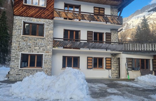 La Giettaz Apartamento | 2-bedroom apartment LA GIETTAZ 4 km from the ski slopes with free shuttle service