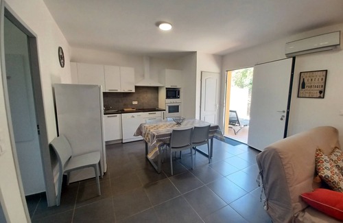 Galeria Apartamento | 2-bedroom apartment heated pool wifi air conditioning 7 min beach and 1 min river