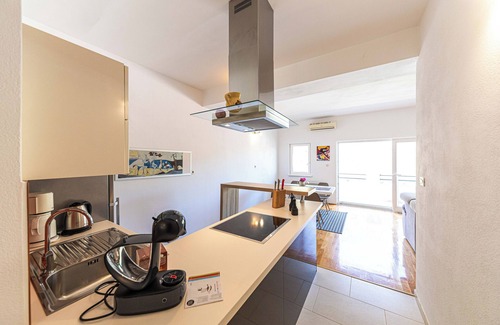 Srinjine Apartamento | 2 bedroom apartment in å½rnovnica