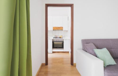 Alba Apartamento | 2-Bedroom Apartment in Alba with Free Parking and Air Conditioning