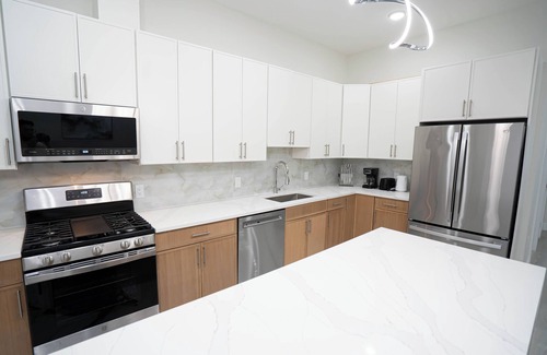Paterson Apartamento | 2-bedroom apartment in welcoming Paterson with AC, fitness room Near NYC
