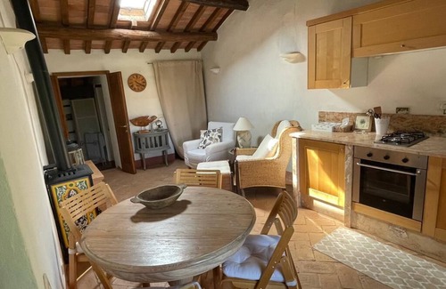 Collebaldo Apartamento | 2 Bedroom Apartment in Collebaldo