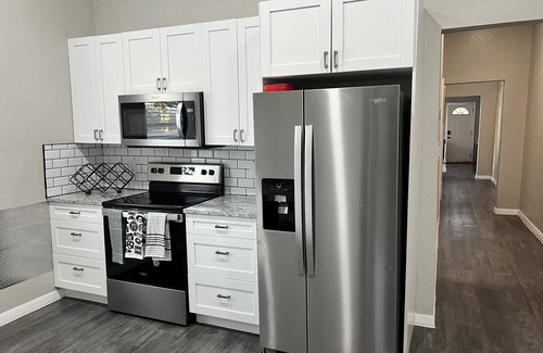 Ybor City Casa | 2-bedroom apartment just 4 minutes drive to Port of Tampa