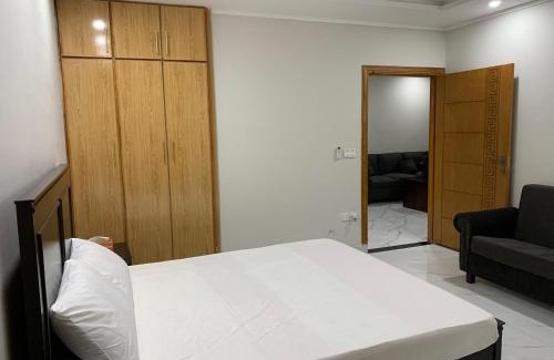 Fatehjang Apartamento | 2-Bedroom Apartment near Islamabad International Airport Free Airport Pick and Drop
