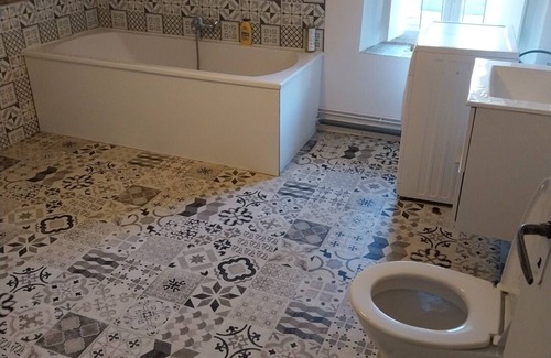 Lavelanet Apartamento | 2-bedroom apartment, second floor.