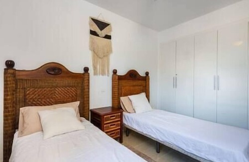 Puerto de la Duquesa Apartamento | 2-bedroom apartment sea view Manilva