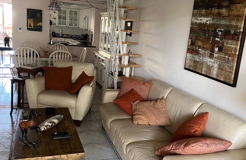 Fort Pierce Casa | 2 bedroom apartment with loft on the beach