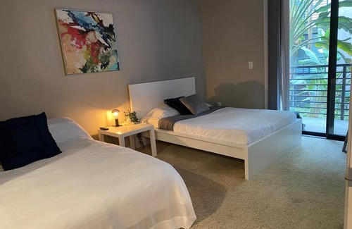 Studio City Apartamento | 2 bedroom Apt in LA by Universal Studios