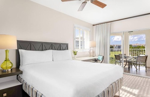 Williamsburg Complejo | 2 bedroom at Marriott's Grande Vista, free WiFi, free parking & no resort fees!