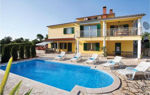 Nedescina Casa | 2 Bedroom Awesome Apartment In Labin