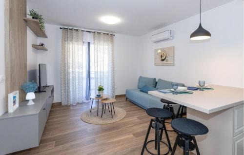 Slivno Apartamento | 2 Bedroom Awesome Apartment In Blace