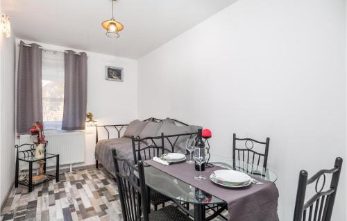 Fuzine Casa | 2 Bedroom Awesome Apartment In Fuzine