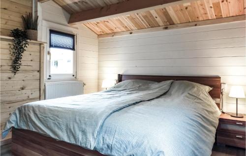 Heinkenszand Casa | 2 Bedroom Awesome Home In Heinkenszand