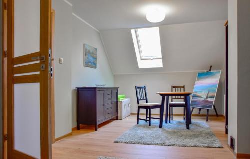 Pobiedziska Casa | 2 Bedroom Awesome Home In Gorzkie Pole