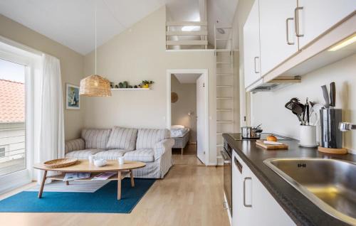 Gudhjem Casa | 2 Bedroom Awesome Home In Gudhjem