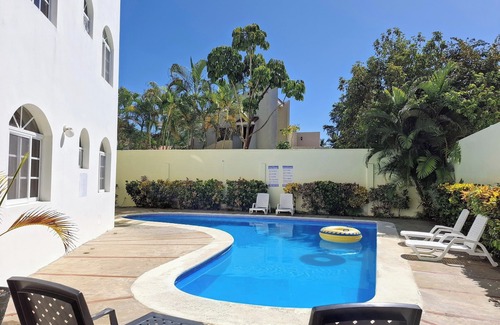 Costambar Apartamento | 2-bedroom Beach Apartment With Pool Costambar