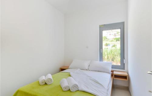 Pag Apartamento | 2 Bedroom Beautiful Apartment In Pag