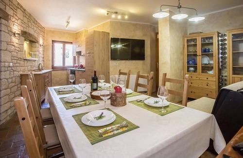 Novigrad Casa | Hermosa casa de 2 dormitorios en.