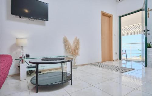 Podstrana Casa | 2 Bedroom Beautiful Home In Podstrana