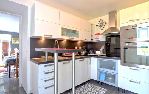Gorges Casa | 2 Bedroom Beautiful Home In Gorges