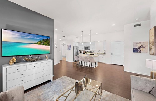 North Tustin Apartamento | 2-bedroom beauty Walking Distance to Irvine Spectrum/ 15 minutes to disney