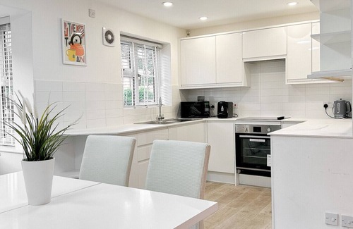 South Bermondsey Apartamento | 2-bedroom bedroom unit. With Free Parking