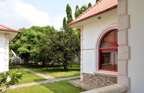 Ibadan Chalet De Esquí | 2 Bedroom Bungalow in Alalubosa GRA