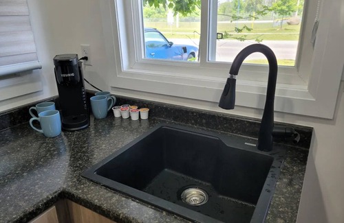 Alcona Cabina | 2 Bedroom Cabin Across Lake Simcoe