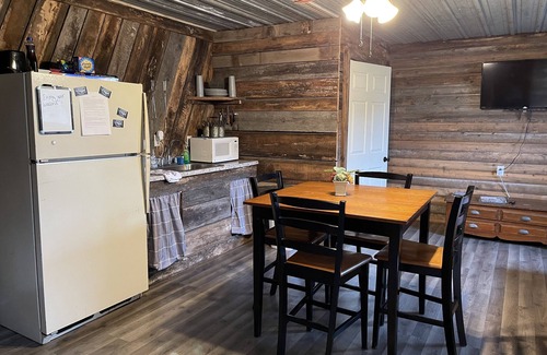 Flemington Cabina | 2 bedroom cabin close to Pomme de Terre Lake