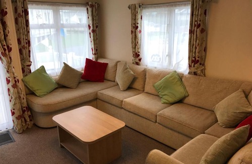 Shanklin Casa | 2 Bedroom Caravan LG25, Shanklin, Isle of Wight