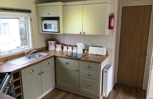 Shanklin Casa | 2 Bedroom Caravan LG25, Shanklin, Isle of Wight
