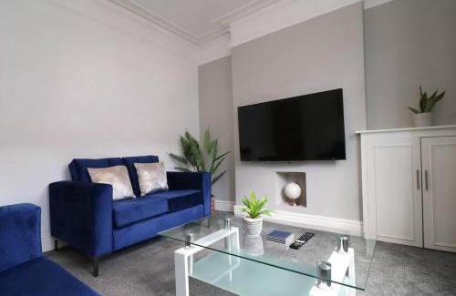 Lancaster Casa | 2 Bedroom Characterful House