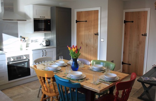 Barns Green Cabaña | 2 bedroom charming and luxury retreat on our farm