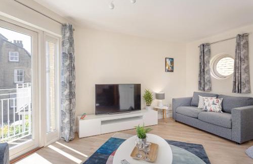 Cambridge City Centre Casa | 2 Bedroom City Centre Townhouse - with Parking