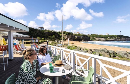 Anglet Apartamento | 2 Bedroom Classic Room for 2 Adults and 2 Children with breathtaking sea view
