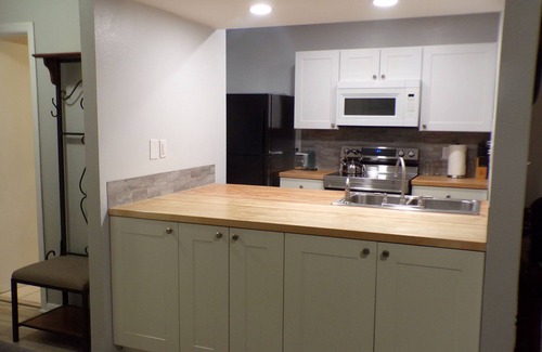 Skyway Condominio | 2-bedroom condo in gorgeous Colorado Springs 5-10 minutes from many attractions