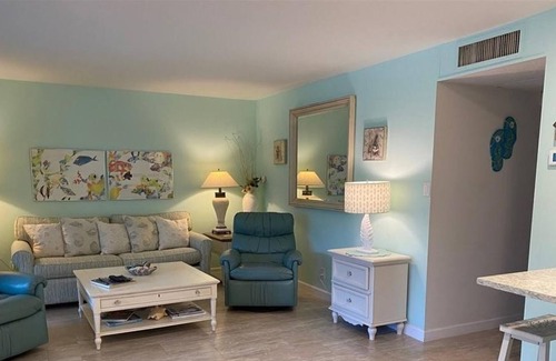 Coquina Sands Condominio | 2 Bedroom Condo 429308 by Houzlet