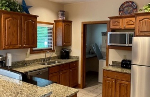 Clymer Condominio | 2 Bedroom Condo at Seasons at Greenwood Forest located at Peek' n Peak Resort.
