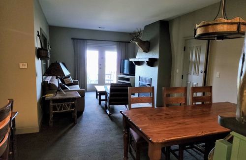 Big Cedars Cabina | 2-bedroom Condo in Lodge at the Wilderness Club Big Cedar Full Resort Amenities