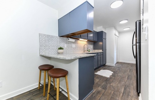 Green Valley Condominio | 2-bedroom condo in tranquil Greensboro with AC, WiFi. Centrally located.